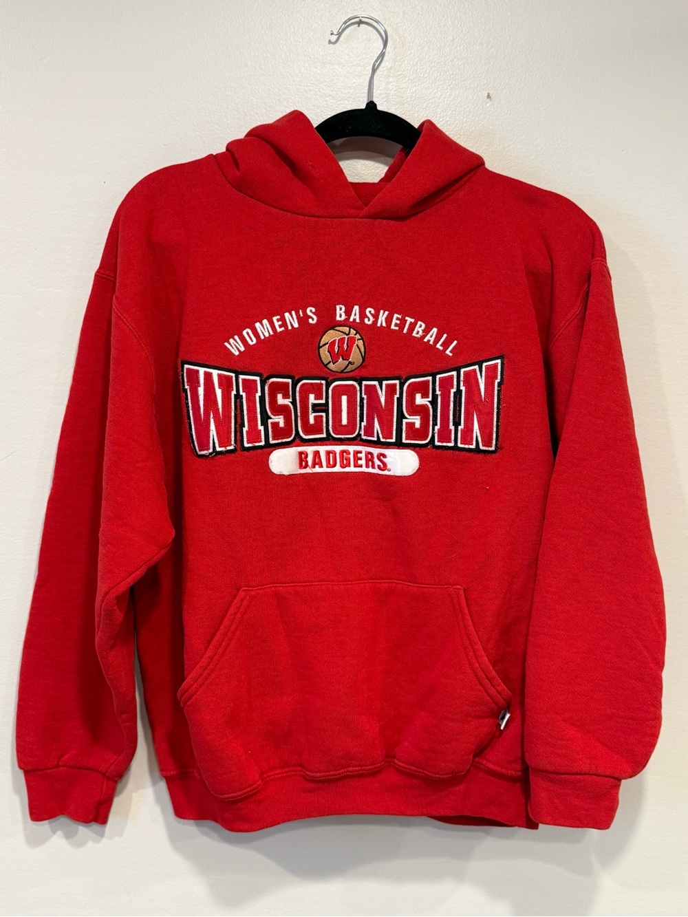 Russell Athletic Wisconsin Badgers Women's Basketball Hoodie Unisex Men's Medium